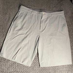 mens golf shorts